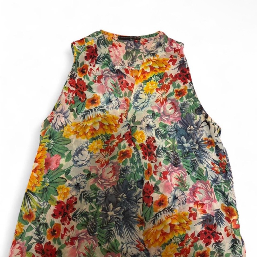 Atmosphere floral top